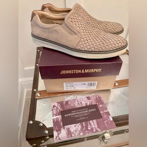 Johnston and Murphy leather loafers NWT